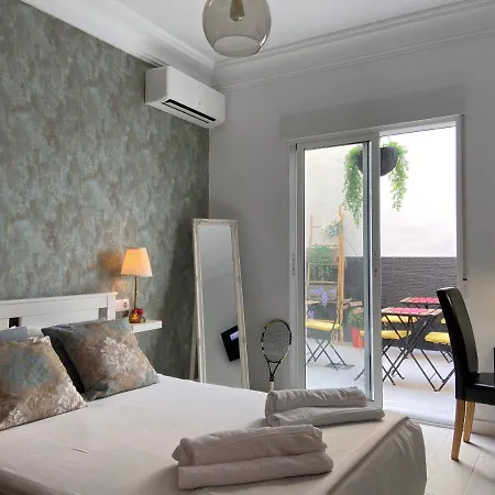 San Carlos Apartment *