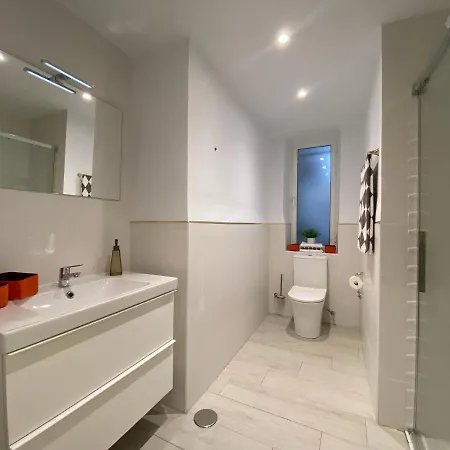 San Carlos Apartment