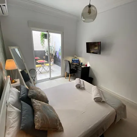 San Carlos Apartment